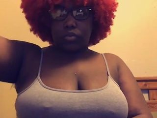 Juicy the houdini: Just Wanted to Show My Face and My Hard Nipples