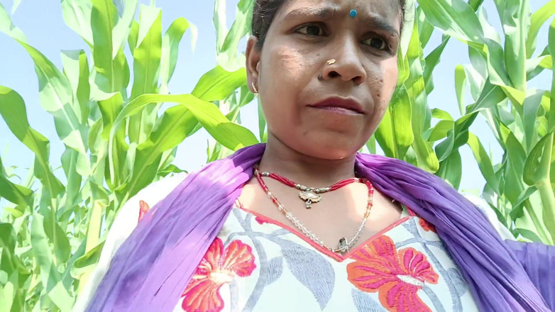 Reeiu: Bhabhi Desi Para Indyjski