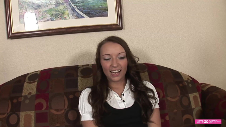 Onlyvids: Young sexy teen fucks casting dude