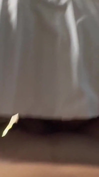 Le doy a mi hermanastra latina tetona una buena cogida con leche en su apretado coño al aire libre, follando xxx