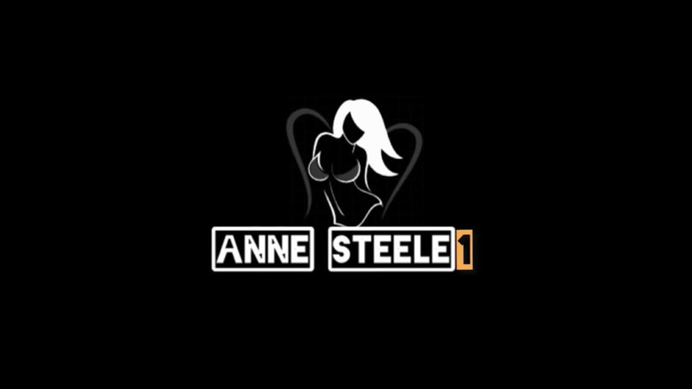 Anne Steele: Anne Steele застукал за мастурбацией ее сводный брат