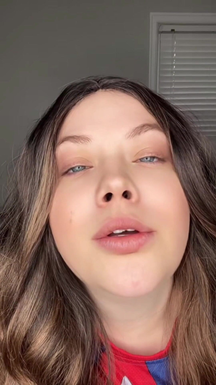 Youdreamgirl123: 女主调教熟女把出轨的男友变成了一个双性恋娘腔 cumrag 角色扮演