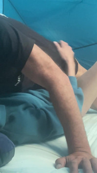 Porno accidental în camping cu înregistrare de acasă - Fute-mă cu pula și vibratoarele tale, sunt foarte curvă și excitată!!