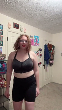 Ginger Beauty Sexy Trainingsroutine & Strip