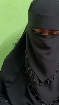 Bhabhi sex mit mir, wenn ihr ehemann nicht zu hause ist