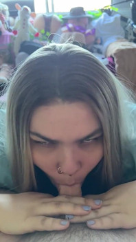 Blonde Sucks Out a Surprise Cumshot