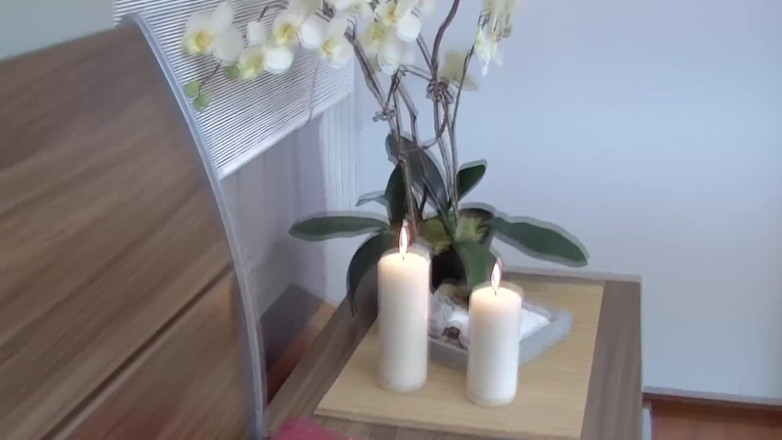 Massage Parlor: Massaggiatrice ebano si fa leccare la figa
