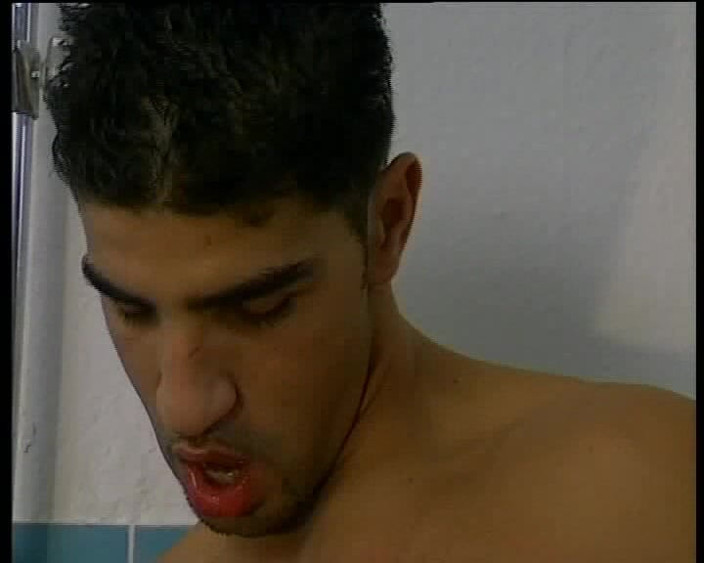 Nikky Thorne's Amateur Teen Casting: bare stanon vaali chodne laayak mammi aur uska aadmi baathroom...
