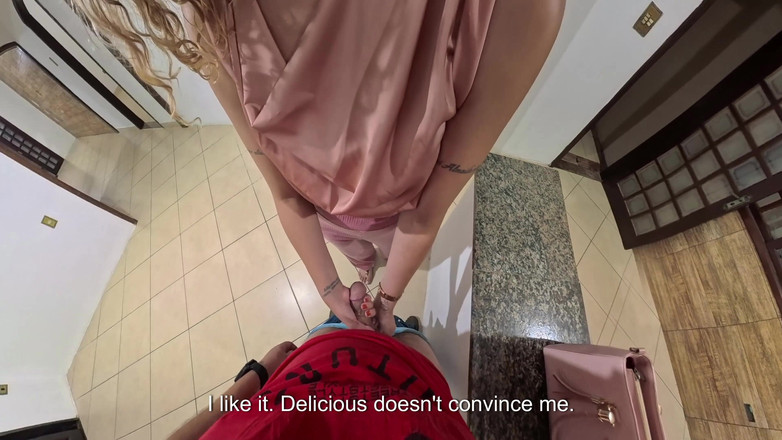 Gabi SweetCouplesStories: Realitní agent přijímá kouření a anální sex k prodeji nemovitosti