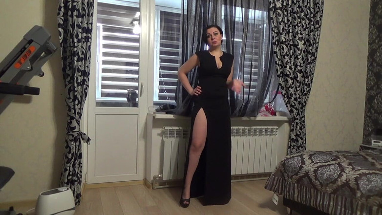 Sexy Milf: El traje más sexy n3 modelando el vestido largo de...