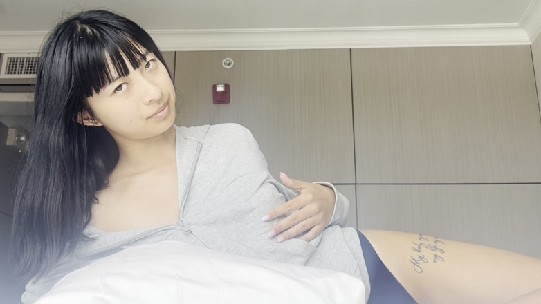 Felicity Azura: Matriarchy for Femsubs
