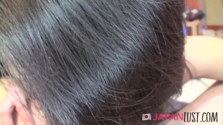 Japan Lust Gold: Esbelta japonesa avó ainda adora sexo