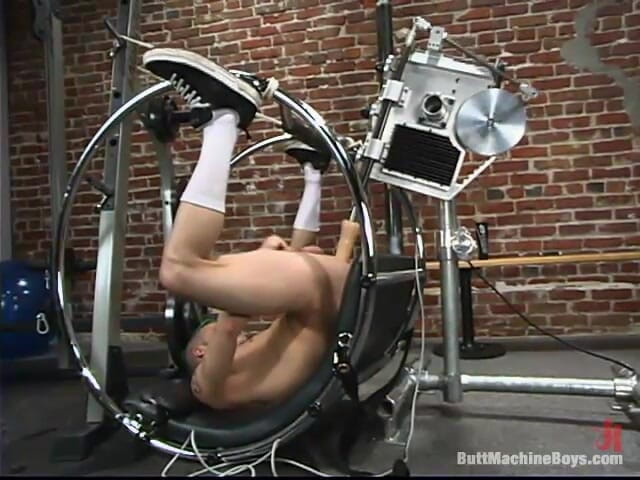 Butt Machine Boys: Genç