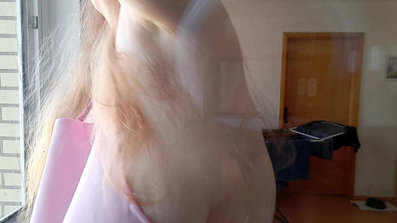 Curly_Dreams: सेक्सी घरेलू भाग 1 स्लाइड शो