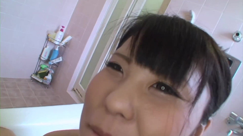 Asian Mature Climax: Brunette asian whore blowing and getting fingered