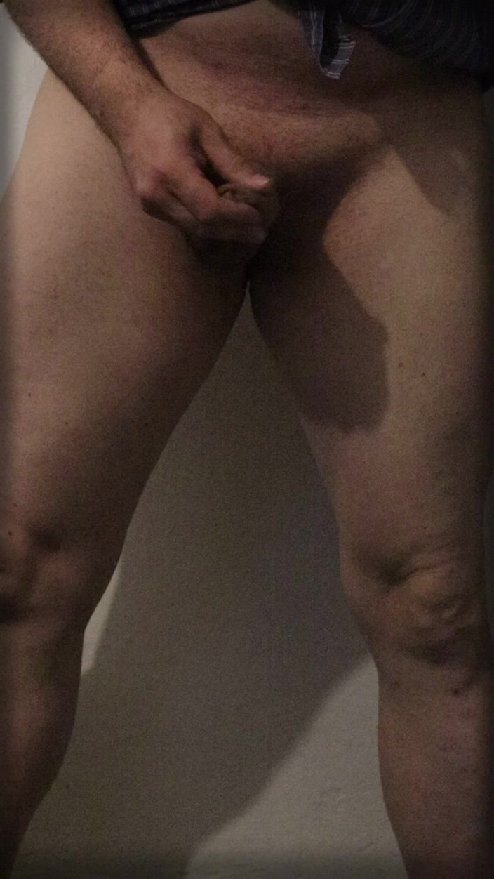 Sebapasivocaliente: Exquisite Masturbation with a Thick Semen Finish