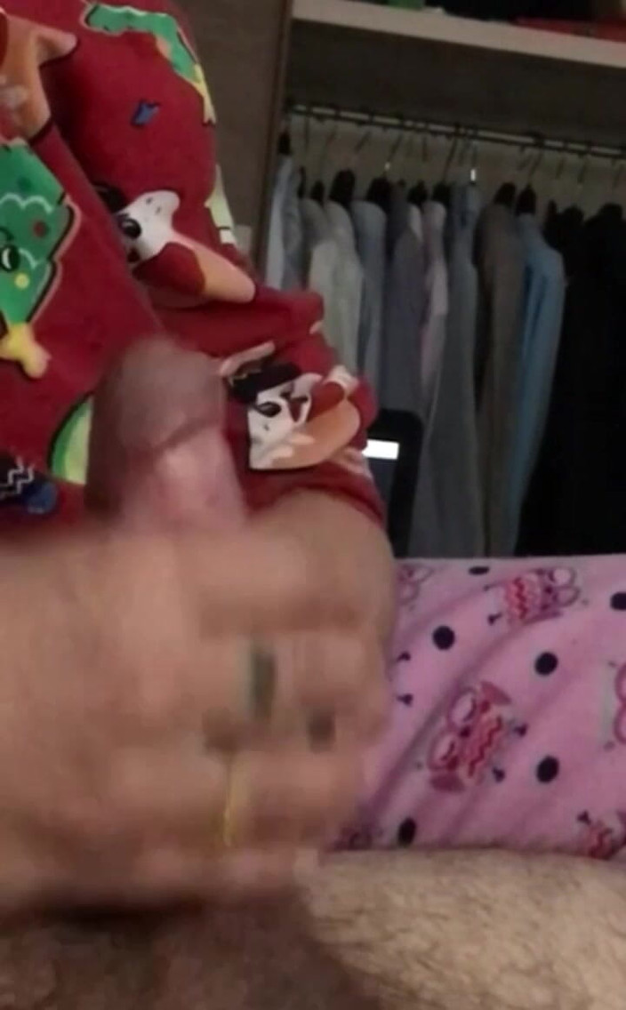 Lucky70: Handjob santai