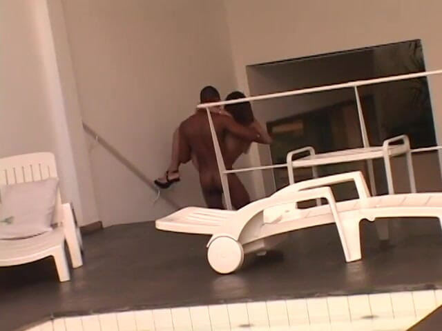 First Black Sexperience: Curvă cu stomac tatuat este futută tare din spate