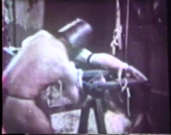 Vintage megastore: नकाबपोश लोगों के साथ विंटेज विलग बंधन पार्टी