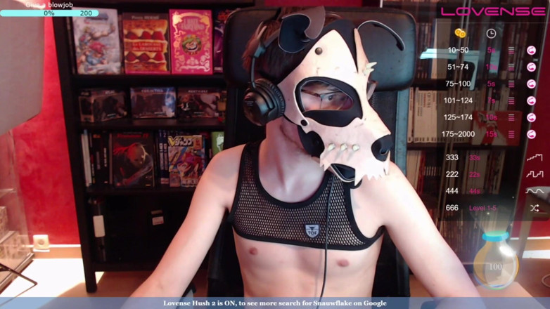 Snauwflake: Snauwflake sedang berseronok di Chaturbate - bahagian 1