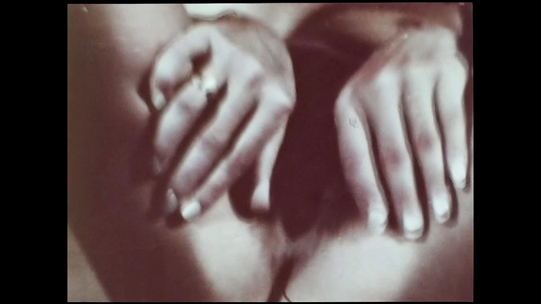 Close Encounter Vintage: Vintage porn retro erotic theatre - heavenly brunette