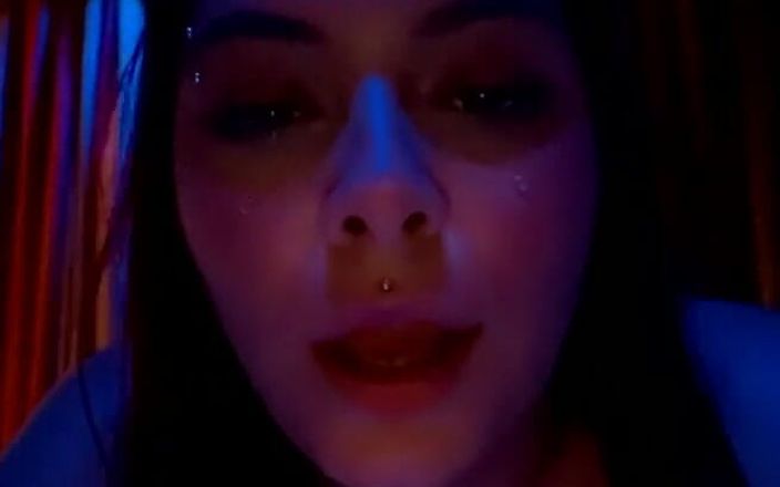 Morgana Miceli: Včera v noci jsem zůstal v motelu, abych byl děvkou