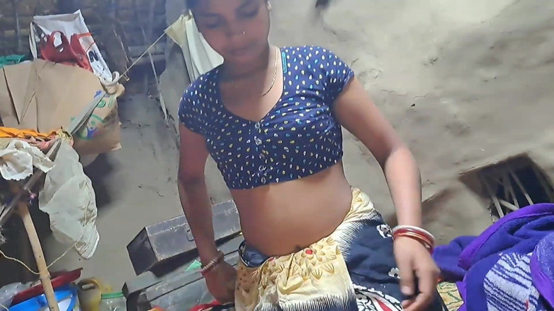 Mahrn: Une Indienne nouvellement mariée se fait baiser dans un village