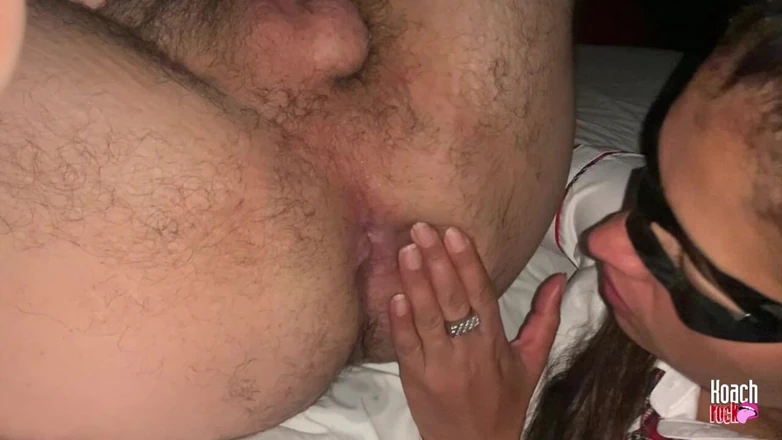 thundass: 내 엉덩이에 넣어 후 손가락을 핥는 것을 좋아하는 음란한 더러운 여대생