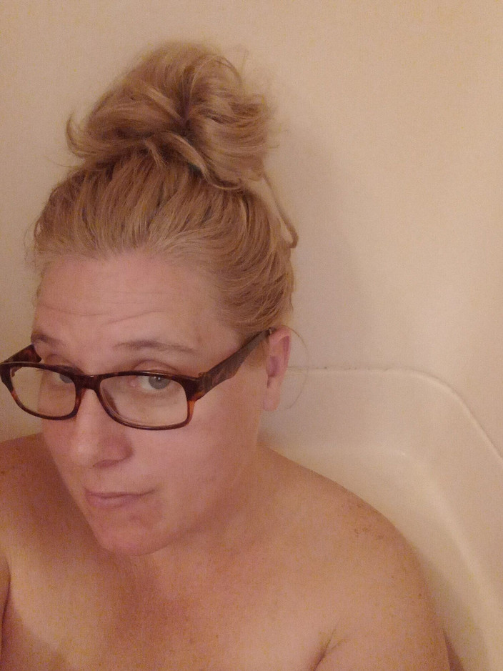 IsolatedOverload: Bak mandi dan shave