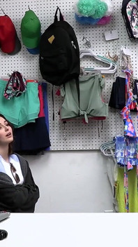 Teeny tiny shoplyfters pego e fodido duro filme completo