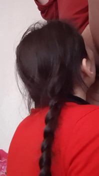 Öğretmenim beni baştan çıkardı ve amını ağzıma almamı sağladı