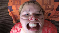 Sado Hentai: Výstřik na obličej v bondage výstřiku na obličej