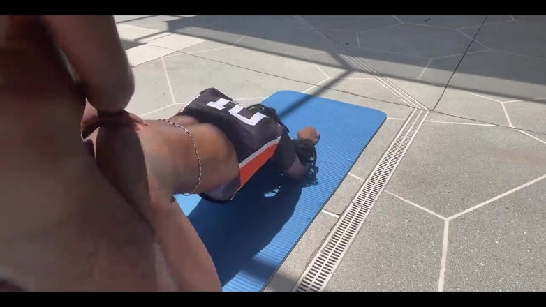 Faeandcheta: Ébano puta se la follan para el puesto de equipo