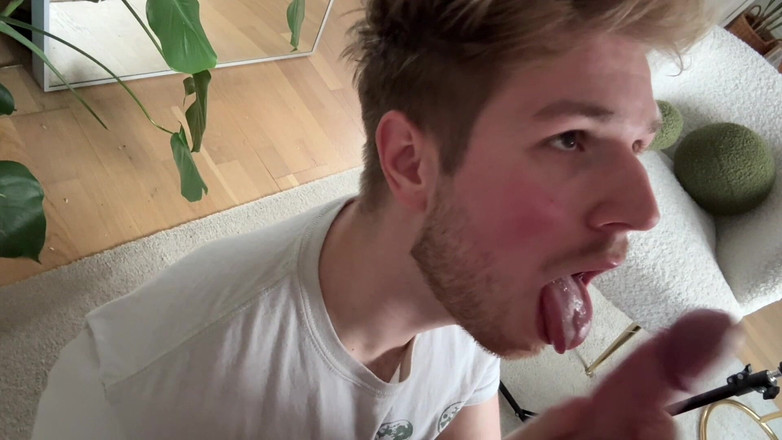 8IncherGinger: Colgada polla alfa follando fondo hambriento