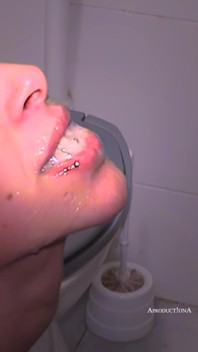 Self Piss Washing Teeth with Cum and Piss