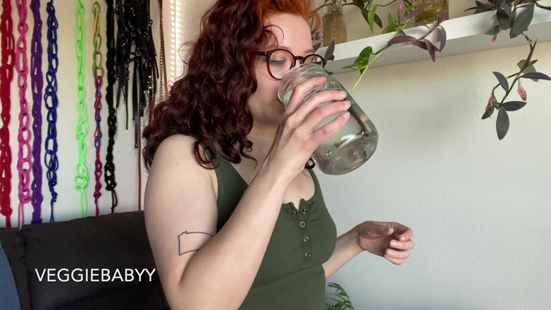 Veggiebabyy: Accidental Futa Transformation