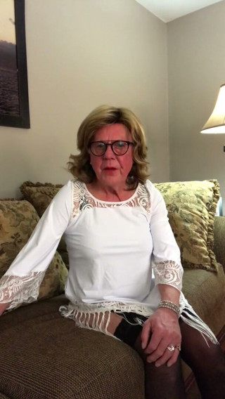 Jayne Anne 46240: Jayne Anne एक कहानी कहती है