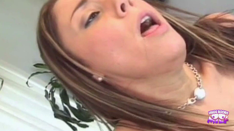 Huge Boobs MILF: Nikki Rhodes Is Out There Blessing a Lucky Man with...
