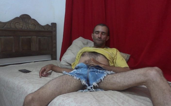 osmar1221: Meus nus são publicados para o mundo inteiro para me...