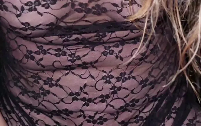 Dutchcouple1983: MILF Let Cuckold Husband Criempie Her Pussy After Wild Night