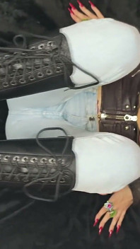 Dr. martens boots lagi asik footjob