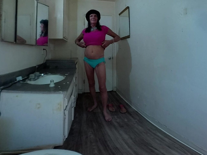 Lizzy Yum VR: Lizzy Yum VR 2025 Edging 40