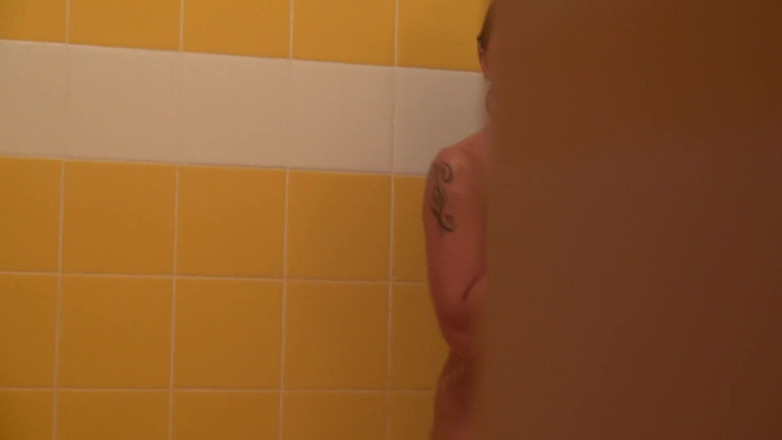 All Those Girlfriends: Super sexy babe Mia Manarote is taking a shower
