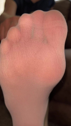 footivities: Une Chaussette Blanche En Nylon Taquine Sur Ton Visage, POV