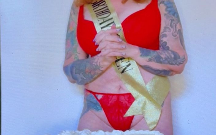 Molly Mc Squirts: My 53rd Birthday Cake Sitting and Masturbation with Squirting!