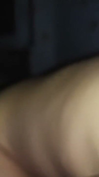 Ich Bleibe Eine Nacht Bei Meinem Freund Und Schwitze in Den Augen