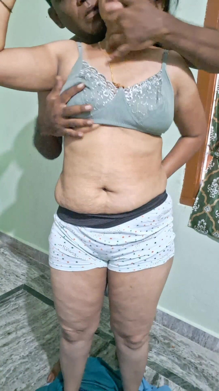 Sexy sindu: Heta kyssande par