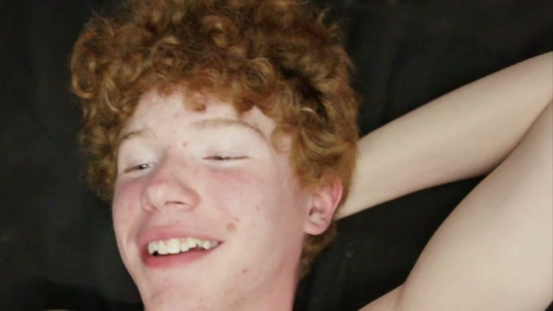 Hard fuckers fucking raw only: Threeomse Sex in Backroom