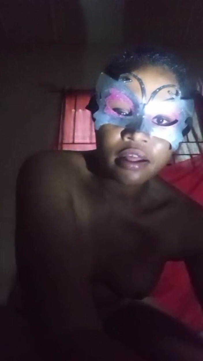 Lovelee: Home Made Video