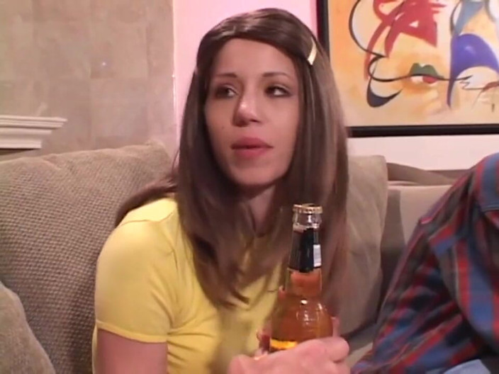 Vintage X: La ragazza perversa ama la doppia penetrazione!
